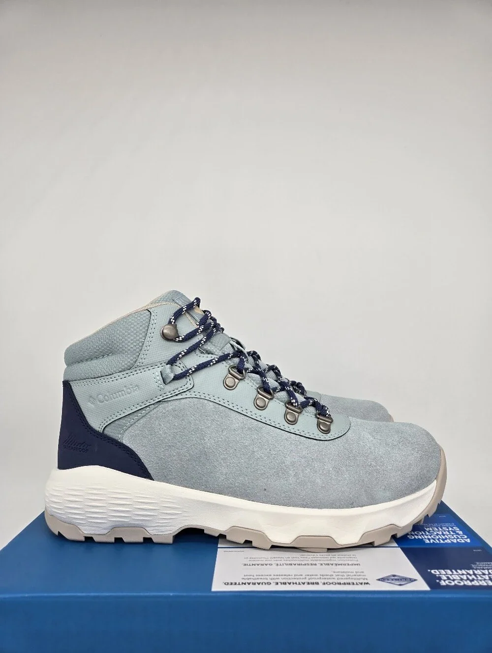 Columbia Women's Newton Wander Hiking Boots Crushed Blue Shoes Size 7.5